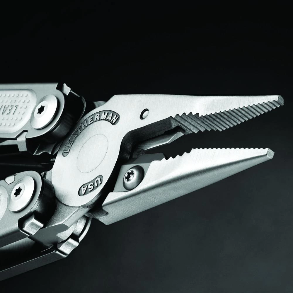 Leatherman FREE P2 Multipurpose Pliers With Nylon Sheath - Image 7