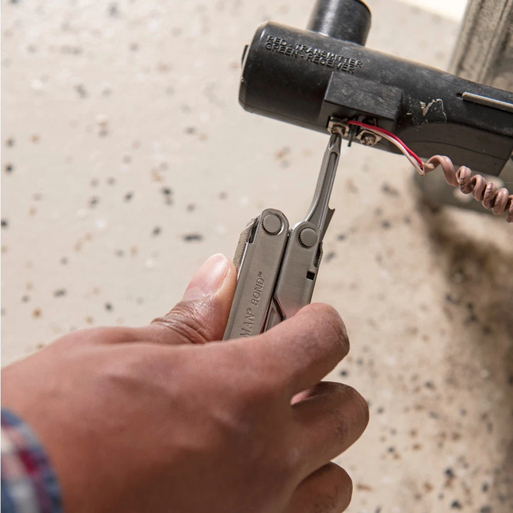 Leatherman Bond Multi-tool With Black Nylon Sheath - Image 7