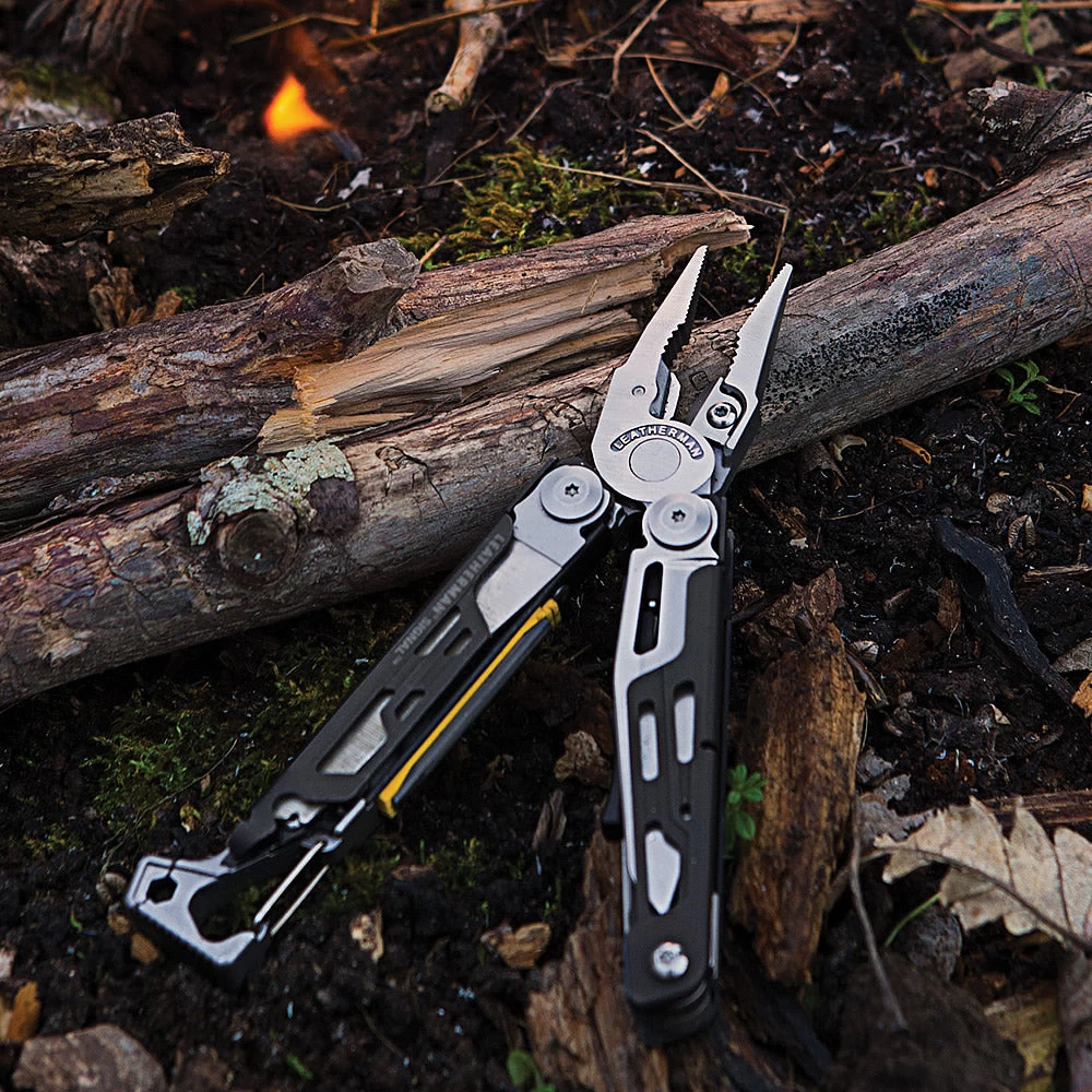 Leatherman Signal Multi-Tool With Nylon Sheath - Image 5